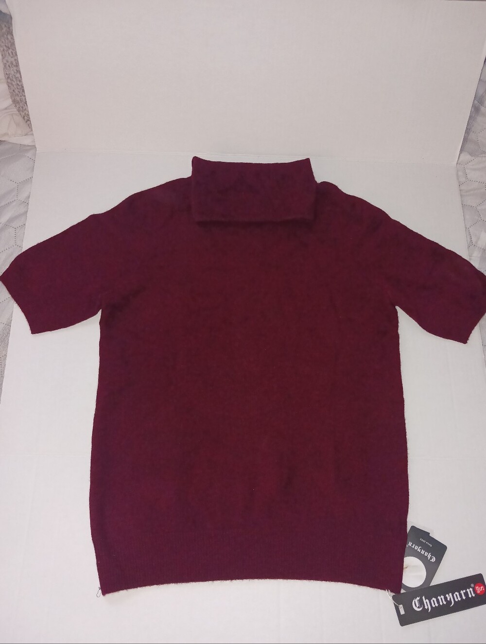 100% Superfine Merino Wool Chanyarn Women's  Sweater Sz Small Wine Deep Red NWT